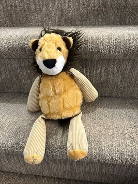 Roarbert the Lion, a retired Scentsy Buddy plush toy